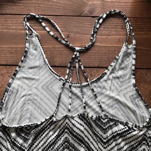 Tank top - Picture 3 of 4